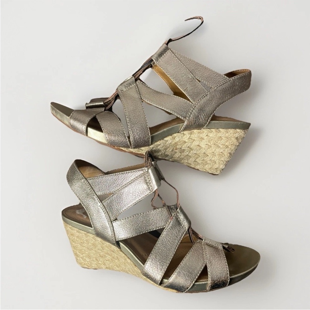 Clarks Acina Chester Sandals Womens 9 Metallic Wedge Heel Lace-Up Sandals